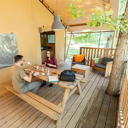 Bungalows - Camping El Solsones Solsona Eksteriør bilde