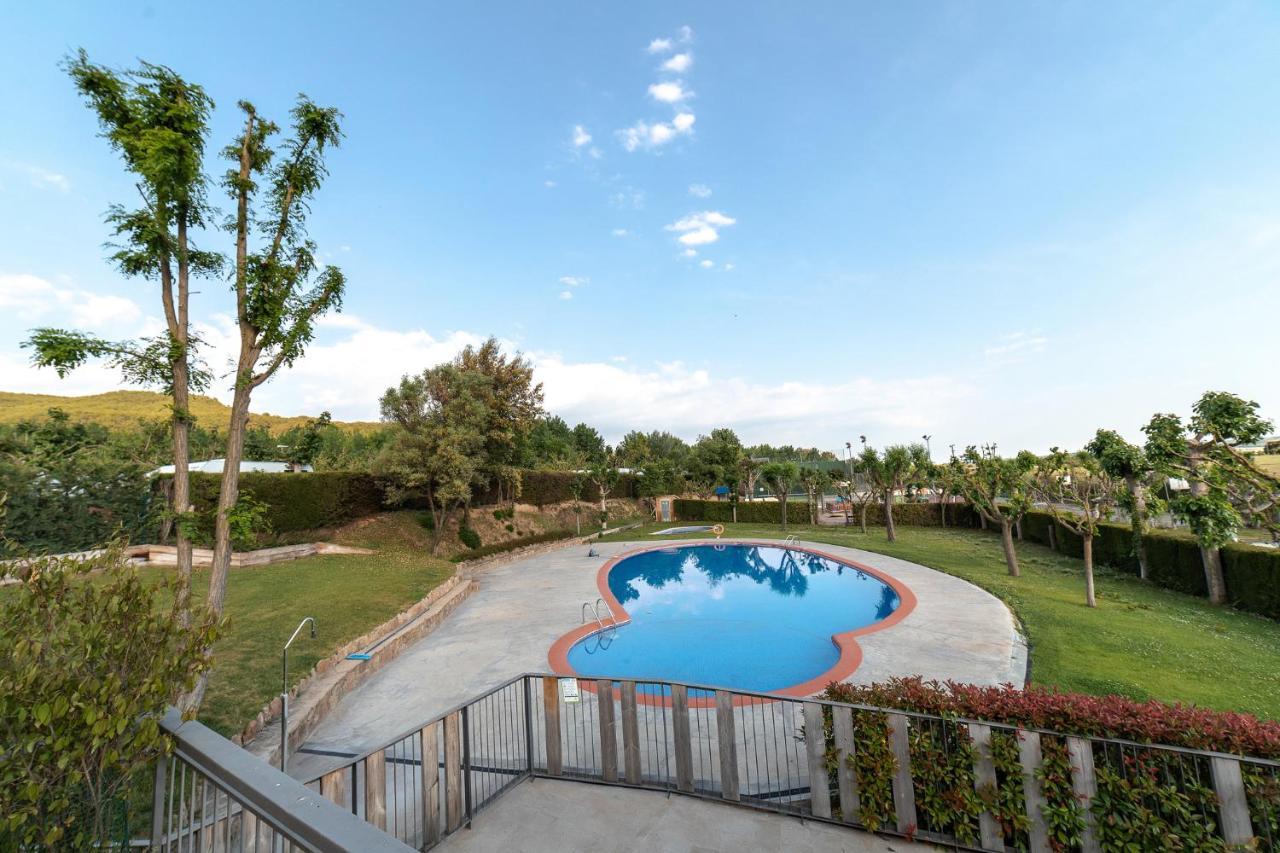 Bungalows - Camping El Solsones Solsona Eksteriør bilde