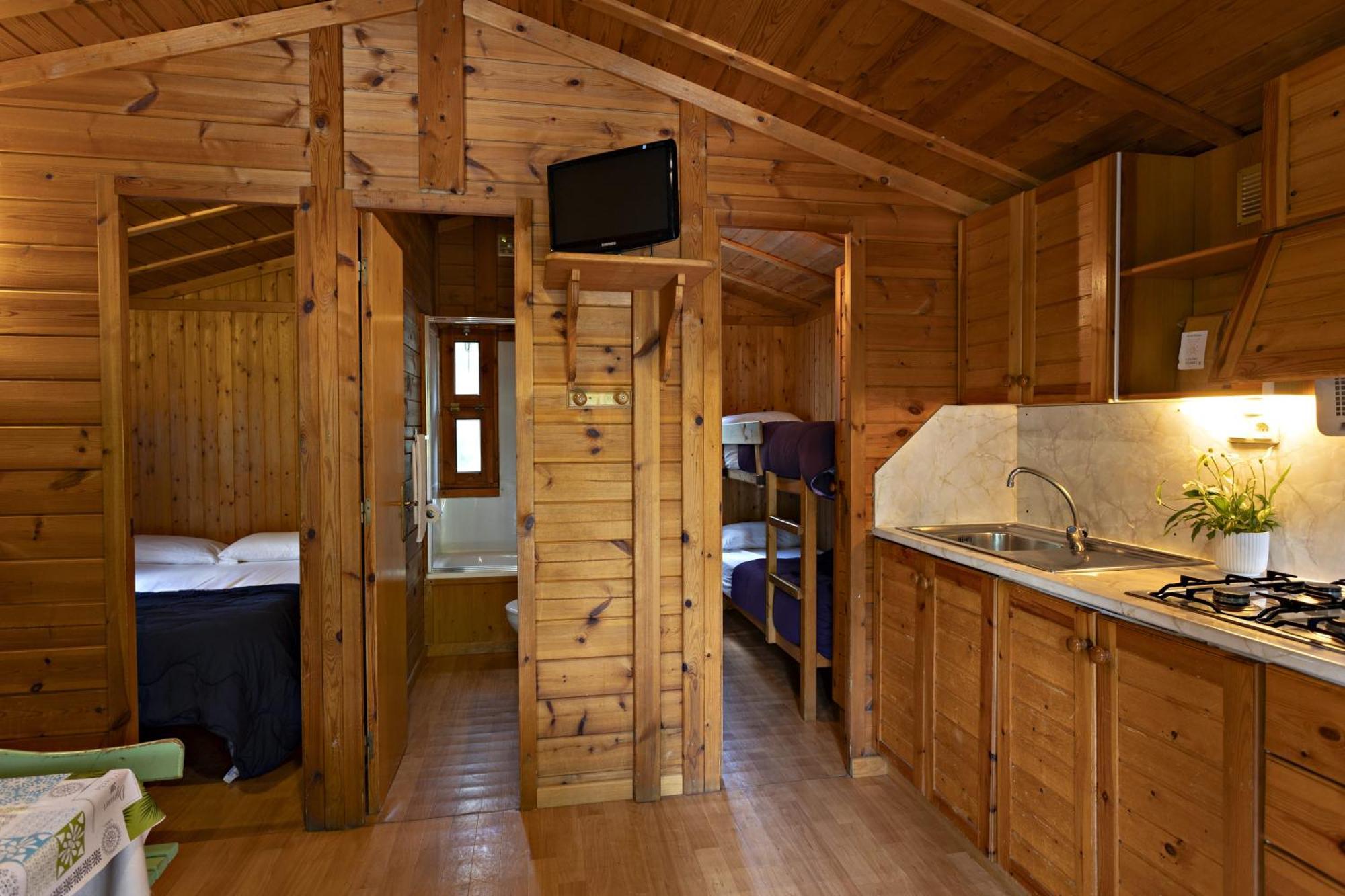 Bungalows - Camping El Solsones Solsona Eksteriør bilde
