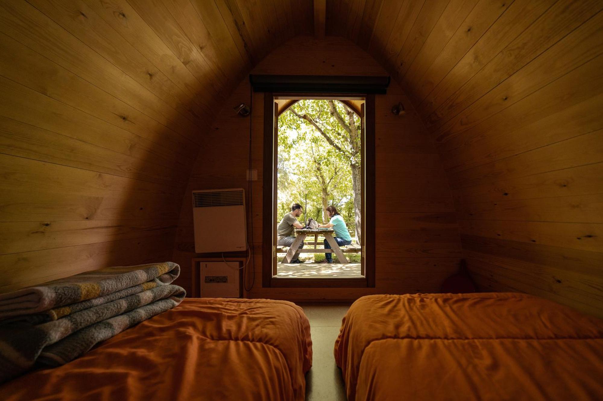 Bungalows - Camping El Solsones Solsona Eksteriør bilde